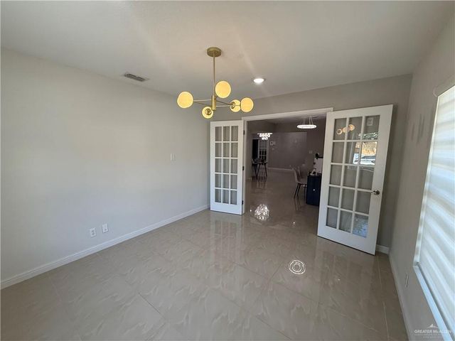 1711 Savannah Avenue, Mcallen, TX 78503