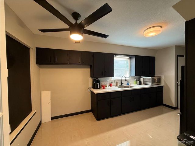 1711 Savannah Avenue, Mcallen, TX 78503