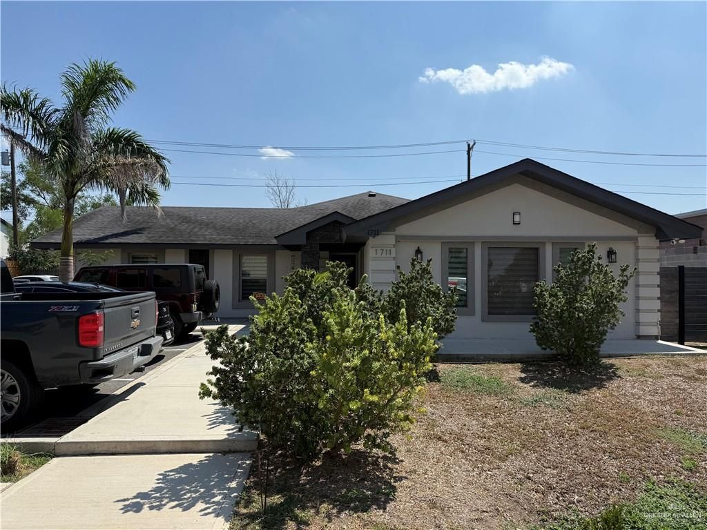 1711 Savannah Avenue, Mcallen, TX 78503