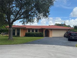 8300 NW 35th Court, Coral Springs, FL 33065