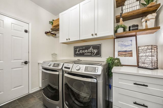 1300 Edgewood Court, Carrollton, TX 75007