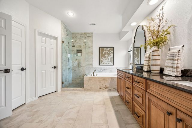 1300 Edgewood Court, Carrollton, TX 75007
