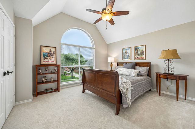 1300 Edgewood Court, Carrollton, TX 75007