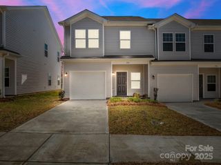142 S Bell Avenue, Albemarle, NC 28001