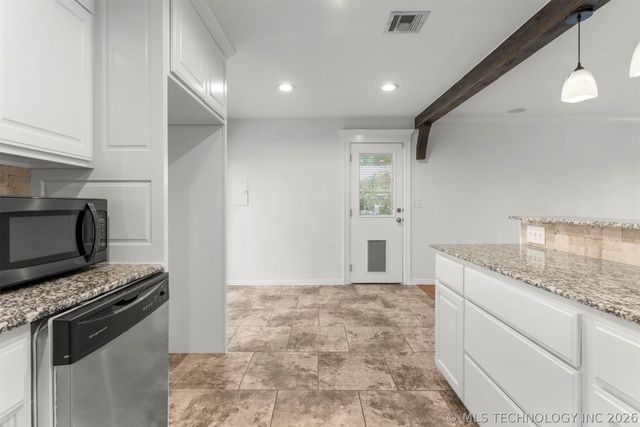 7925 E 129th Street S, Bixby, OK 74008