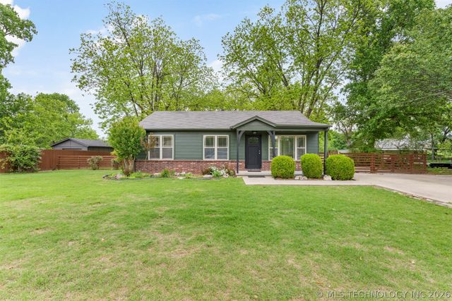 7925 E 129th Street S, Bixby, OK 74008