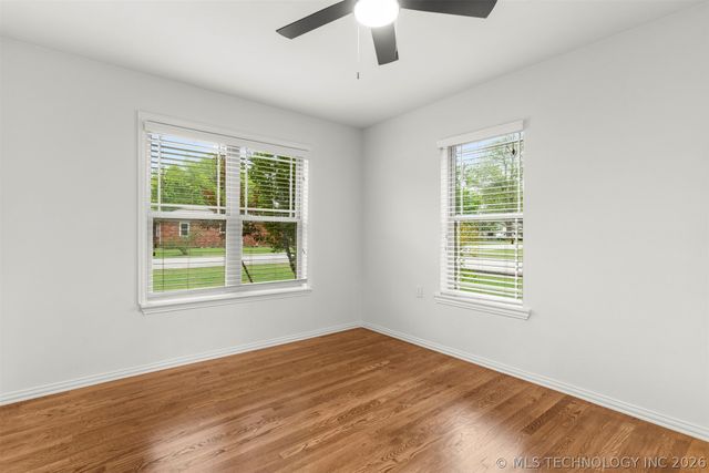7925 E 129th Street S, Bixby, OK 74008