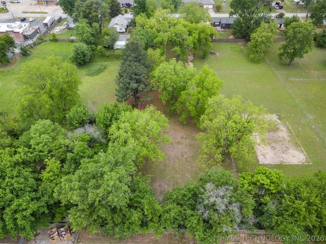 7925 E 129th Street S, Bixby, OK 74008