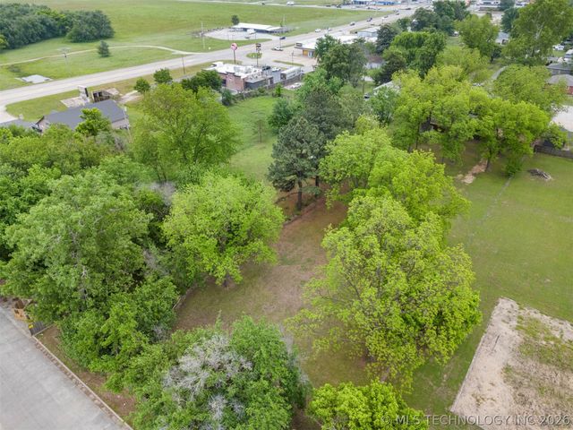 7925 E 129th Street S, Bixby, OK 74008