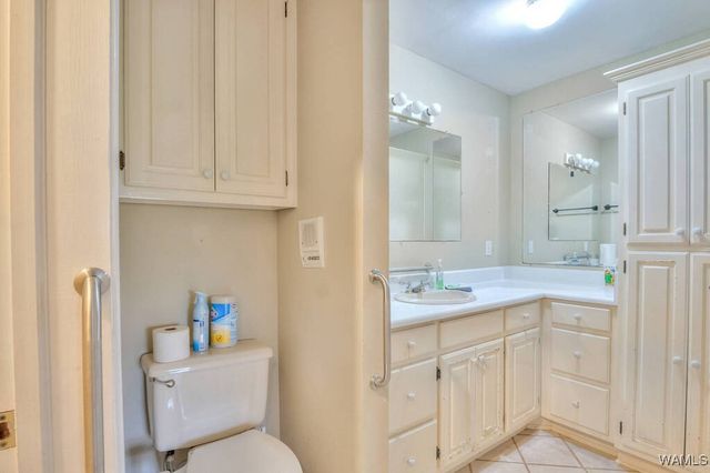 17385 Spencers Cove Rd, Northport, AL 35475