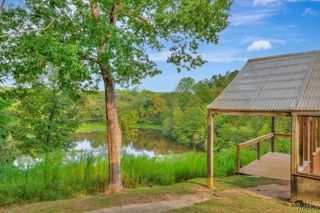 17385 Spencers Cove Rd, Northport, AL 35475