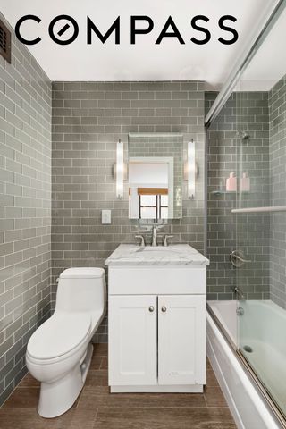 201 E 21st St Apt 5G, New York City, NY 10010