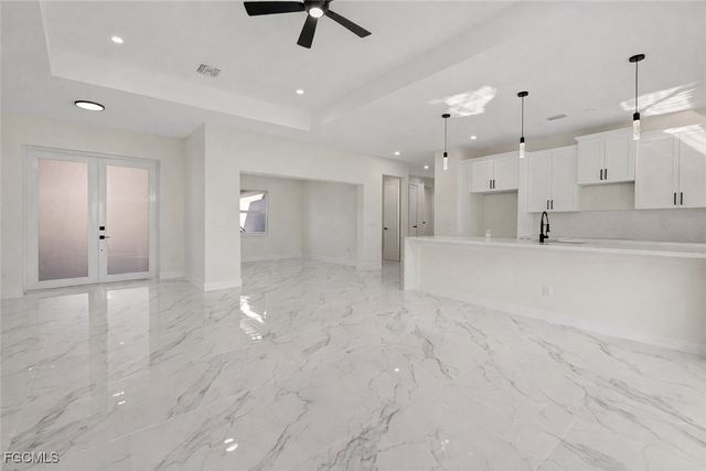 724 Calumet ST E, Lehigh Acres, FL 33974