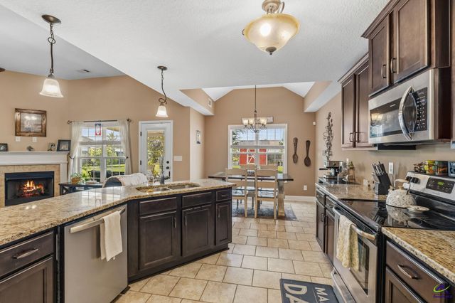 105 Brooke Court, Byron, GA 31008