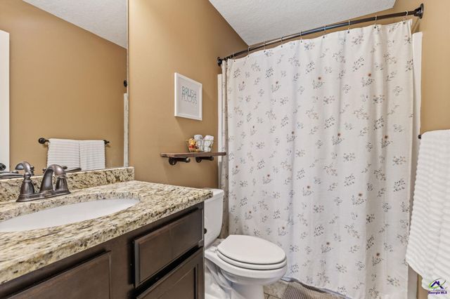 105 Brooke Court, Byron, GA 31008