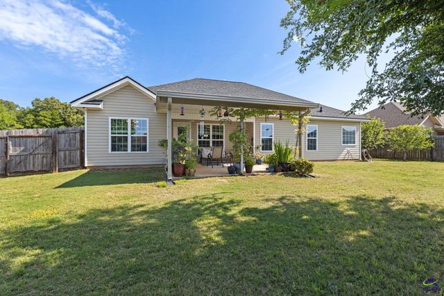 105 Brooke Court, Byron, GA 31008