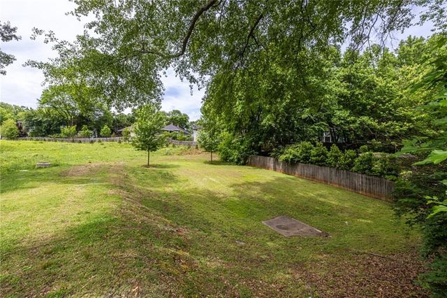 143 Hood Circle, Decatur, GA 30030