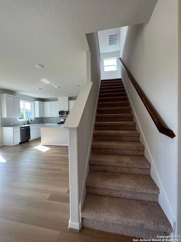 16630 DAYLIGHT LN, Schertz, TX 78154