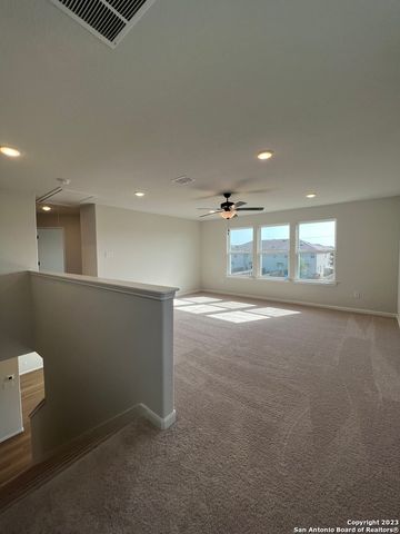 16630 DAYLIGHT LN, Schertz, TX 78154
