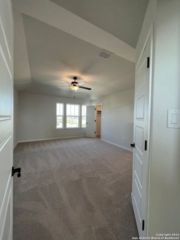 16630 DAYLIGHT LN, Schertz, TX 78154