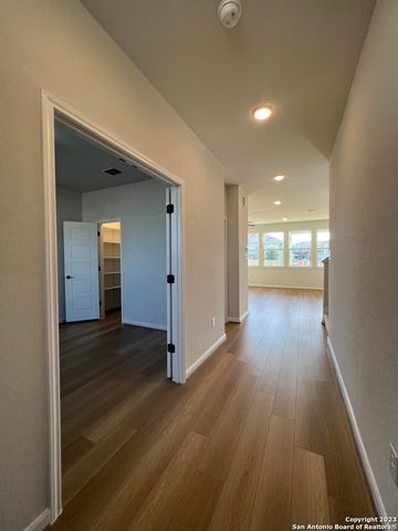 16630 DAYLIGHT LN, Schertz, TX 78154