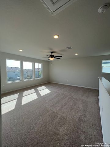 16630 DAYLIGHT LN, Schertz, TX 78154