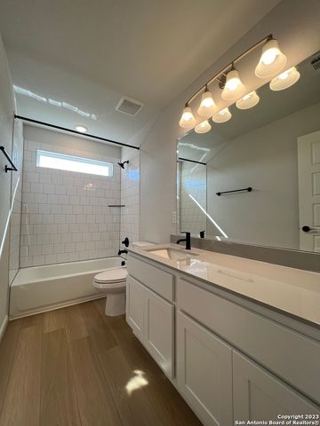 16630 DAYLIGHT LN, Schertz, TX 78154