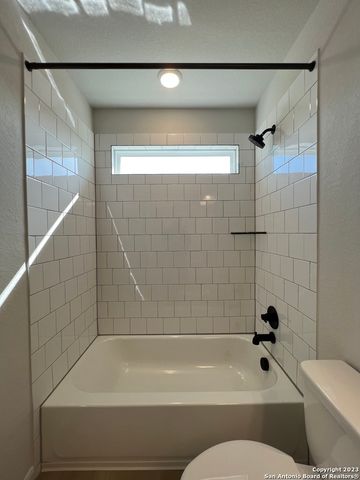 16630 DAYLIGHT LN, Schertz, TX 78154