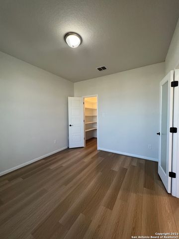 16630 DAYLIGHT LN, Schertz, TX 78154