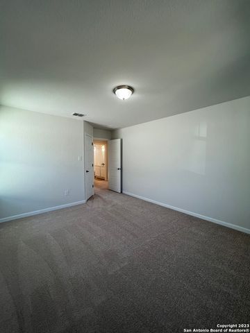 16630 DAYLIGHT LN, Schertz, TX 78154