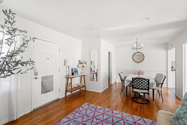 2004 Crenshaw, San Diego, CA 92105