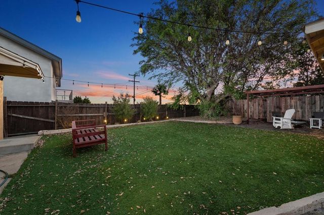 2004 Crenshaw, San Diego, CA 92105