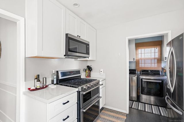 2004 Crenshaw, San Diego, CA 92105