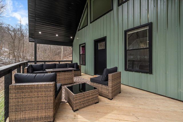 54 Germead Road, Stanton, KY 40380