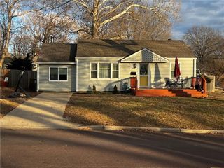 7637 Conser Street, Overland Park, KS 66204