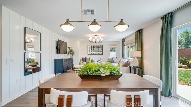 1526 Galloping Trail, San Jacinto, CA 92582