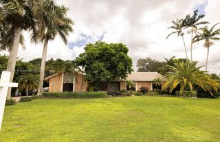 2180 SW 115th Ter, Davie, FL 33325