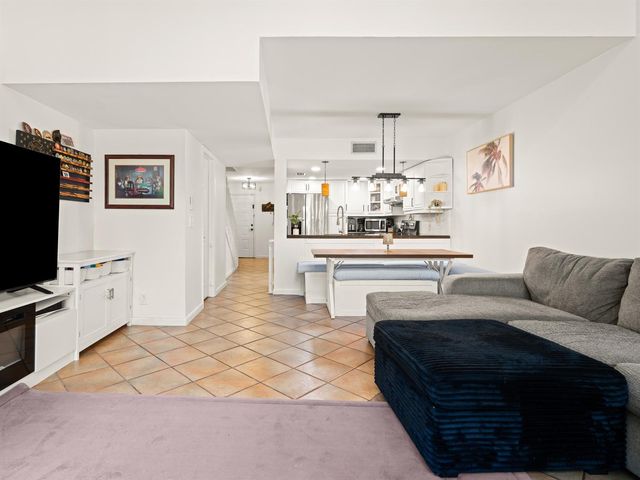 4206 SW 70TH Terrace 4206, Davie, FL 33314