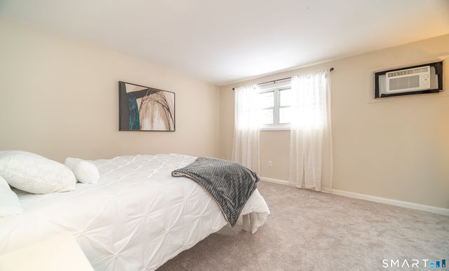 177 Moylan Court 177, Newington, CT 06111