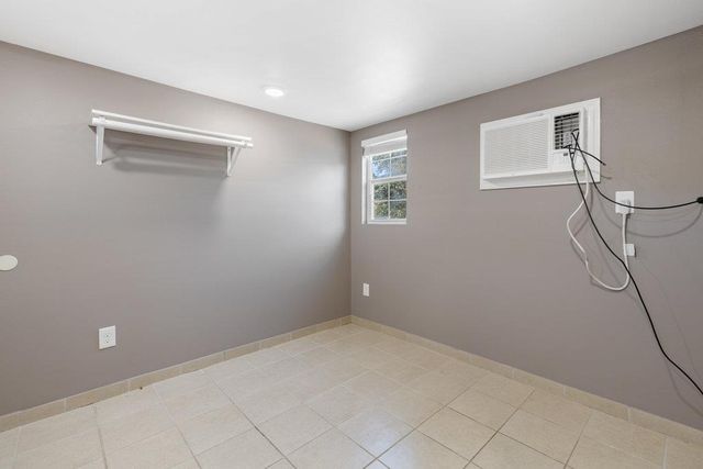 2540 FM 20, Red Rock, TX 78662