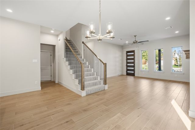 917 Boston Lane, River Oaks, TX 76114