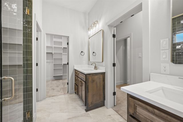 917 Boston Lane, River Oaks, TX 76114