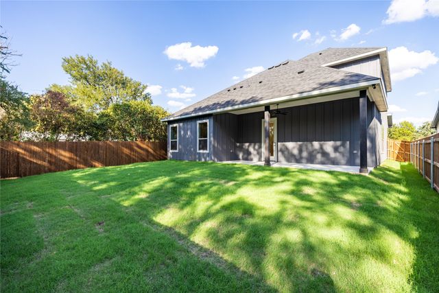 917 Boston Lane, River Oaks, TX 76114
