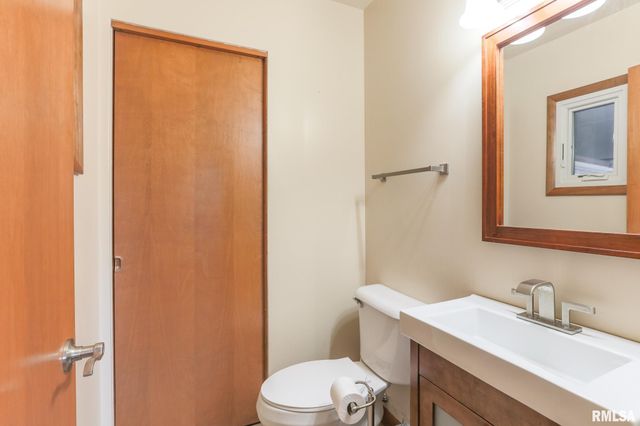 916 E EMERSON Street, Morton, IL 61550