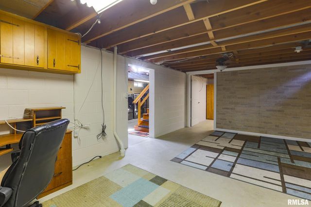 916 E EMERSON Street, Morton, IL 61550