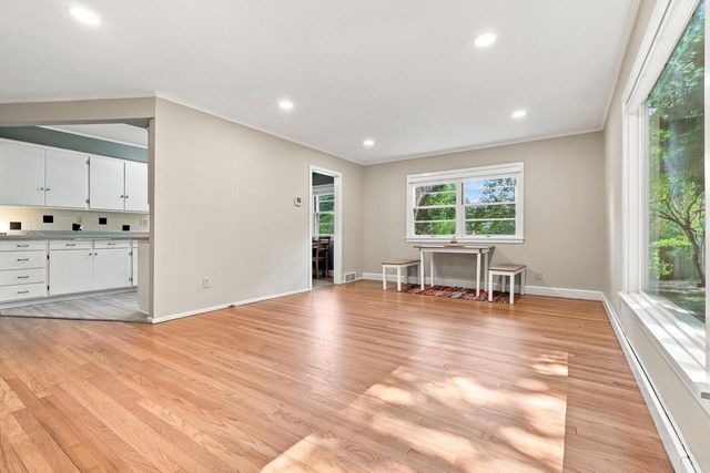 37 Hiawatha Circle, Madison, WI 53711