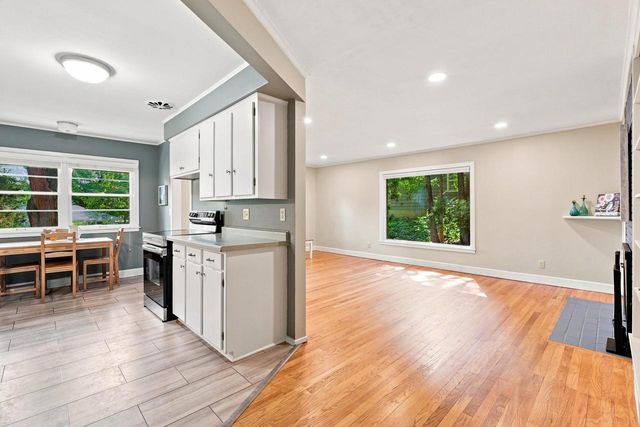 37 Hiawatha Circle, Madison, WI 53711