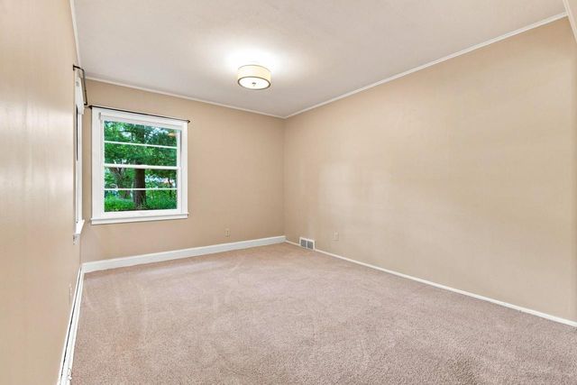 37 Hiawatha Circle, Madison, WI 53711