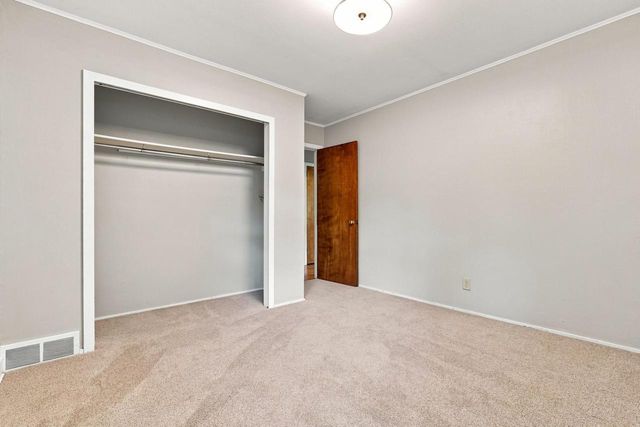 37 Hiawatha Circle, Madison, WI 53711