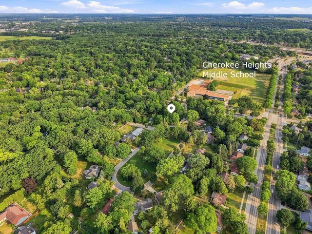 37 Hiawatha Circle, Madison, WI 53711